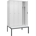 C+P Spind Classic PLUS Sitzbank, 4 Abteile, mittig, verkehrsweiß, B 1200 mm, Zylinderschloss, untergebaut, Kunststoff