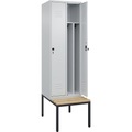 C+P Spind Classic PLUS Sitzbank, 2 Abteile, mittig, lichtgrau, B 600 mm, Sicherheits-Drehriegel, untergebaut, Buche-Hartholz