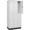 C+P Doppelstock-Spind Classic PLUS, 3 Abteile, verkehrsweiß, HxB 1950 x 900 mm, mit Bodensockel, Zylinderschloss