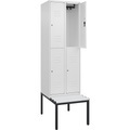 C+P Doppelstock-Spind Classic PLUS Sitzbank, 2 Abteile, verkehrsweiß, B 600 mm, Zylinderschloss, untergebaut, Kunststoff