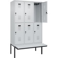 Doppelstock-Spind Evolo PLUS Sitzbank, 3 Abteile, lichtgrau / lichtgrau, B 1200 mm, Sicherheits-Drehriegel, mit auskragender Sitzbank, Kunststoff