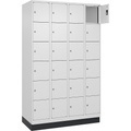 6er-Schließfachschrank Evolo PLUS, 4 Abteile, weiß, B 1200 mm, 24 Fächer, mit Bodensockel, Zylinderschloss