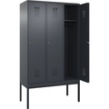C+P Spind Evolo PLUS, 3 Abteile, grau, B 1200 mm, mit schmalen Füßen, Zylinderschloss
