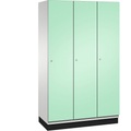 CP CAMBIO Garderobenschrank mit Stahlblech-Türen 3 Abteile, Breite 1200 mm Korpus lichtgrau / Tür lichtgrün