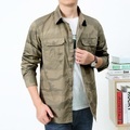 Herren Hemd Knopfhemd Lässiges Hemd Sommerhemd camuflaje Kargen Kaki Armeegrün Grau Outdoor Büro / Geschäftlich Langarm Tasche Bekleidung Modisch Geschäftlich Casual Lightinthebox