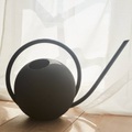 Aytm, Globe Large Gießkanne / L 55 cm - Metall - AYTM schwarz en metall