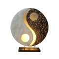 Woru, Tischleuchte Ying Yang aus Naturmaterialien, 30 cm