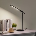 Lindby Valtorin LED-Schreibtischleuchte, schwarz