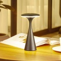 Lindby LED-Akku-Tischlampe Evelen, schwarz, IP54, CCT