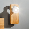 Linea Light, LED-Wandleuchte Beebo W, Eiche