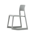 Tip Ton RE Stuhl / Recycling-Kunststoff - Schrägstellbar & ergonomisch - Vitra grau en plastikmaterial