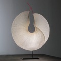 Ingo Maurer, The MaMo Nouchies LED Tischleuchte / Yoruba Rose - Ingo Maurer beige en papierfaser
