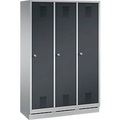Garderobenspind Evolo S 3000, Stahl, mit Sockel, 3 Abteile mit jeweils B 400 mm, Zylinderschloss, weissaluminium RAL 9006/anthrazit RAL 7016