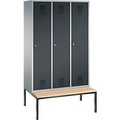 Kleiderspind Evolo S 3000, untergebaute Sitzbank, 3 Abteile, Stahl, Zylinderschloss, weissaluminium/anthrazit