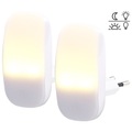 Lunartec 2 kompakte LED-Steckdosen-Nachtlichter, Dämmerungssensor, 1 lm, 0,25 W