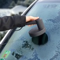 Lescars Elektrischer 12-V-Eiskratzer für Kfz, 3 rotierende Kunststoff-Schaber